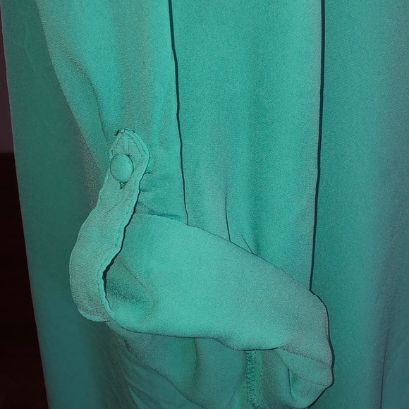 Blouse - Picture 2 of 7